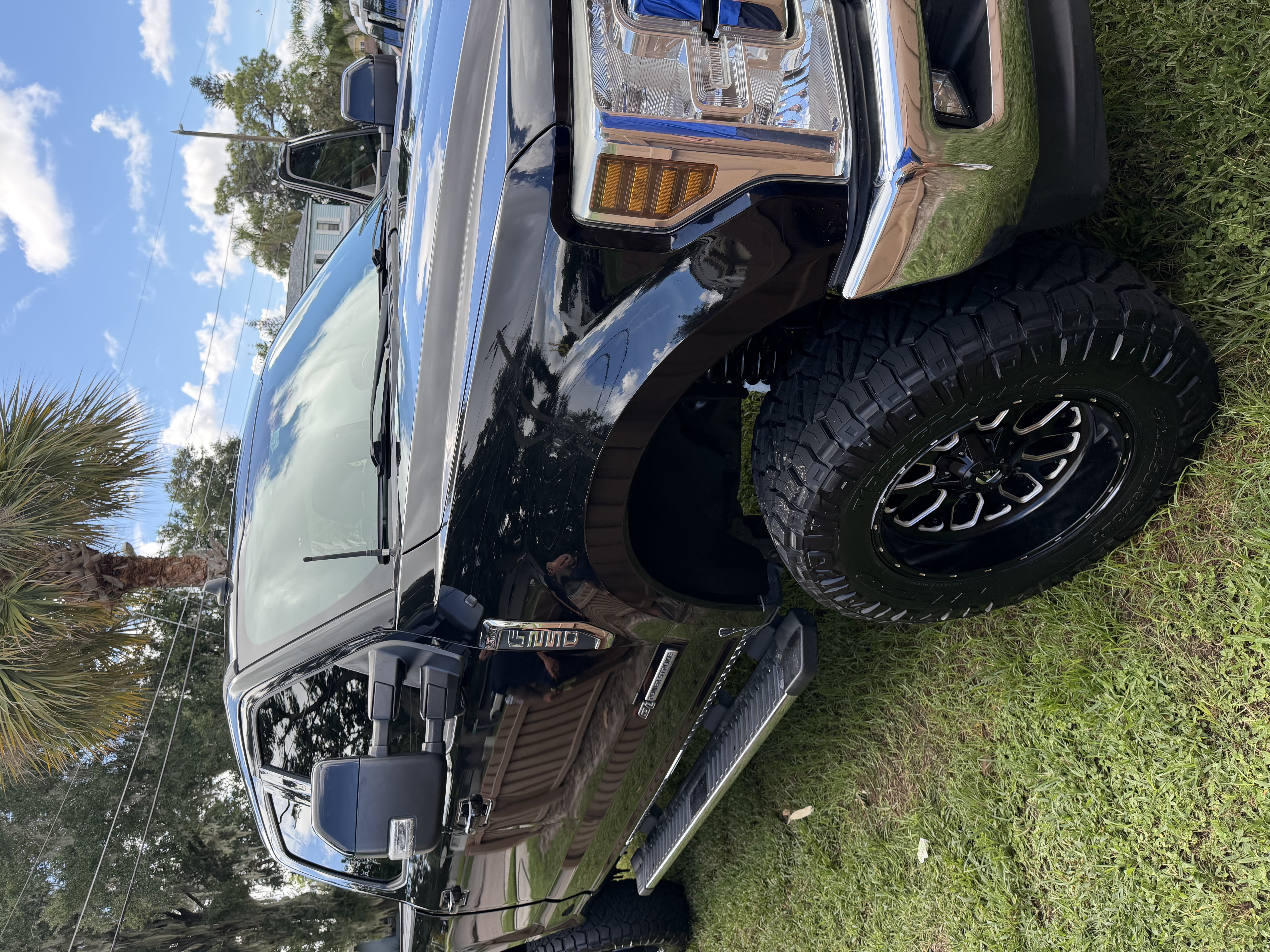 Detailed vehicle, exterior shine