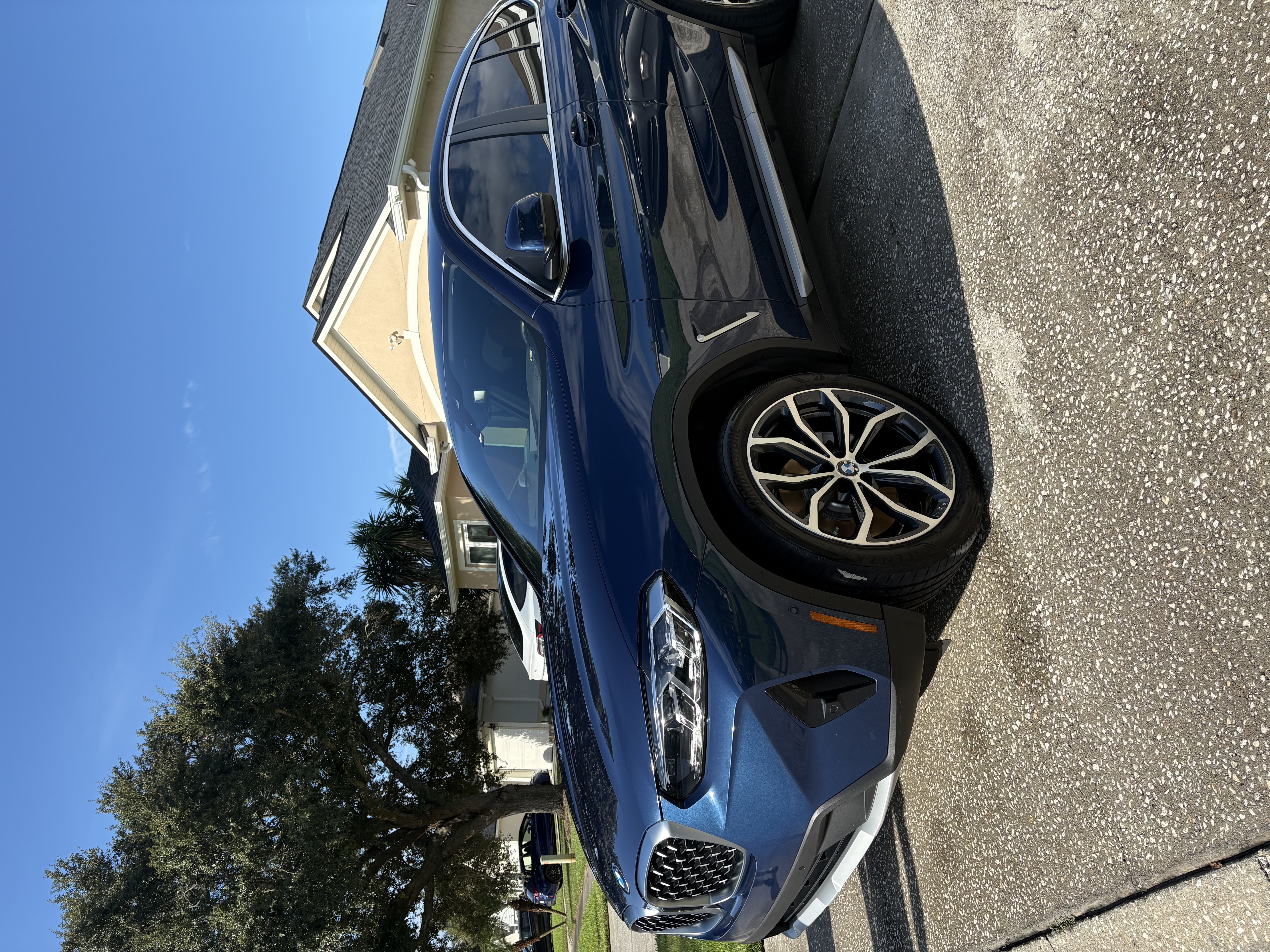 Detailed vehicle, exterior shine